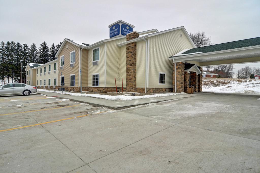 Cobblestone Hotel & Suites - Punxsutawney ภายนอก รูปภาพ