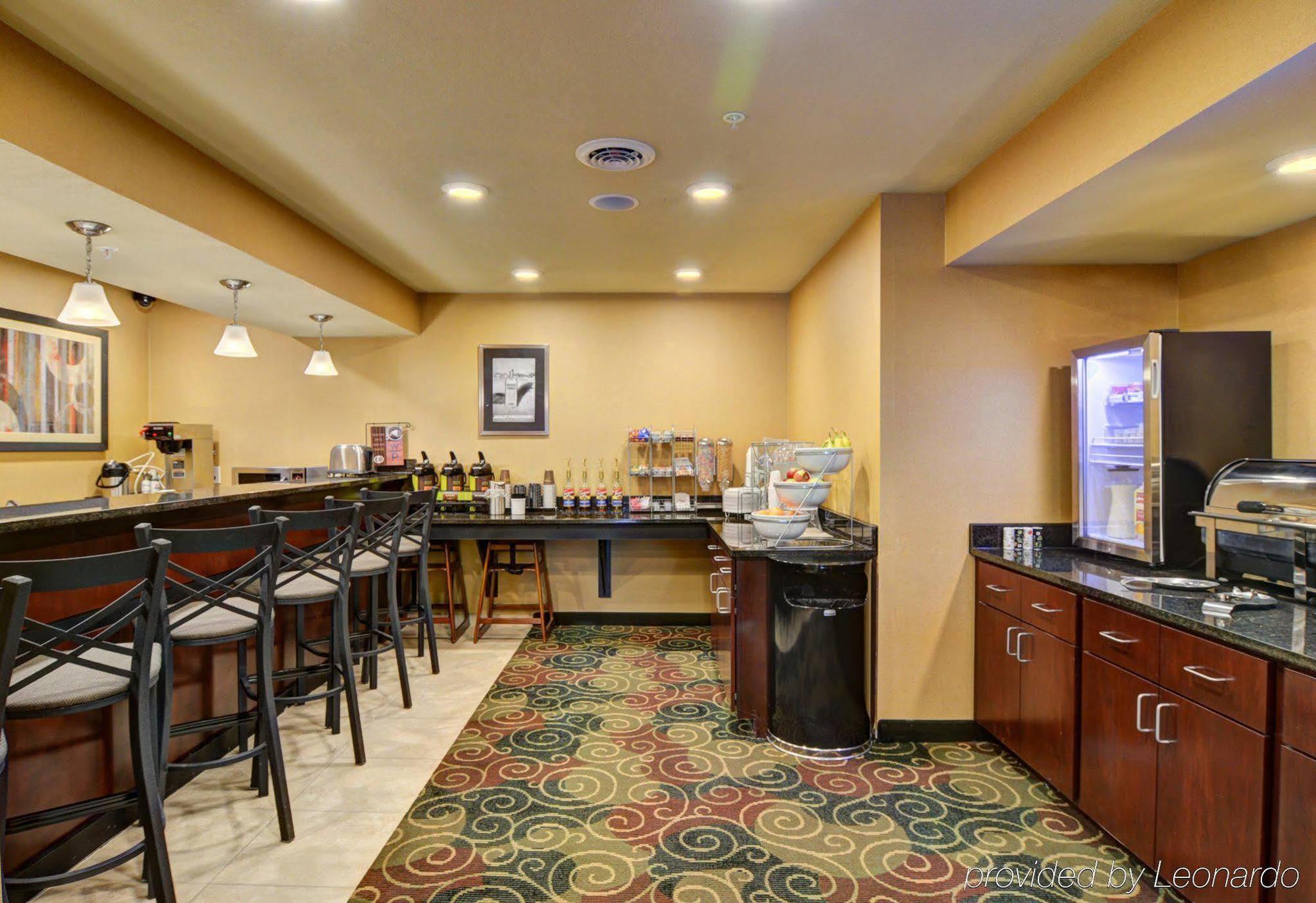 Cobblestone Hotel & Suites - Punxsutawney ภายนอก รูปภาพ