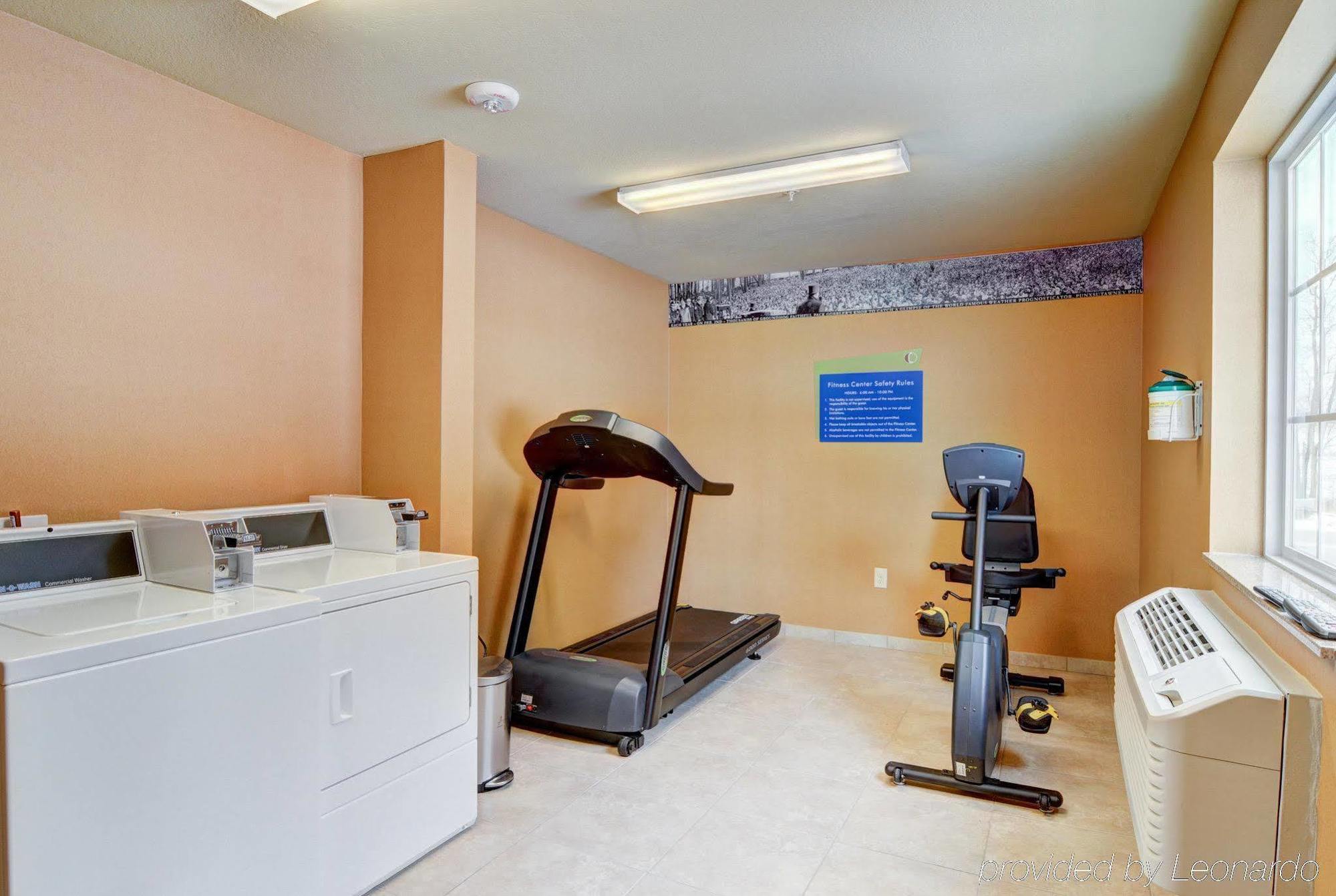 Cobblestone Hotel & Suites - Punxsutawney ภายนอก รูปภาพ